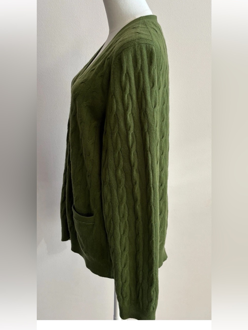 Talbots 100% Cashmere Cable Knit Cardigan XL Green Sweater - Picture 3 of 8